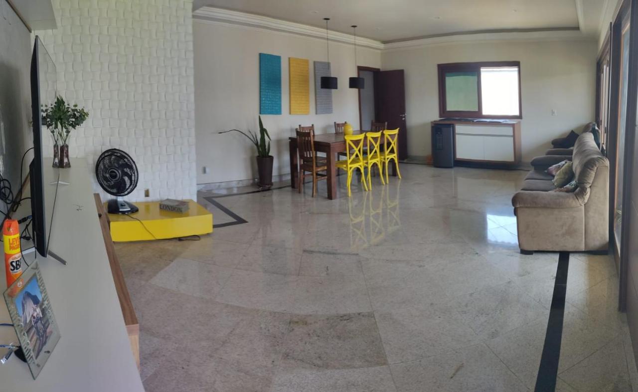 Linda Casa Com Piscina Em Interlagos Vila Velha Es Villa Kültér fotó