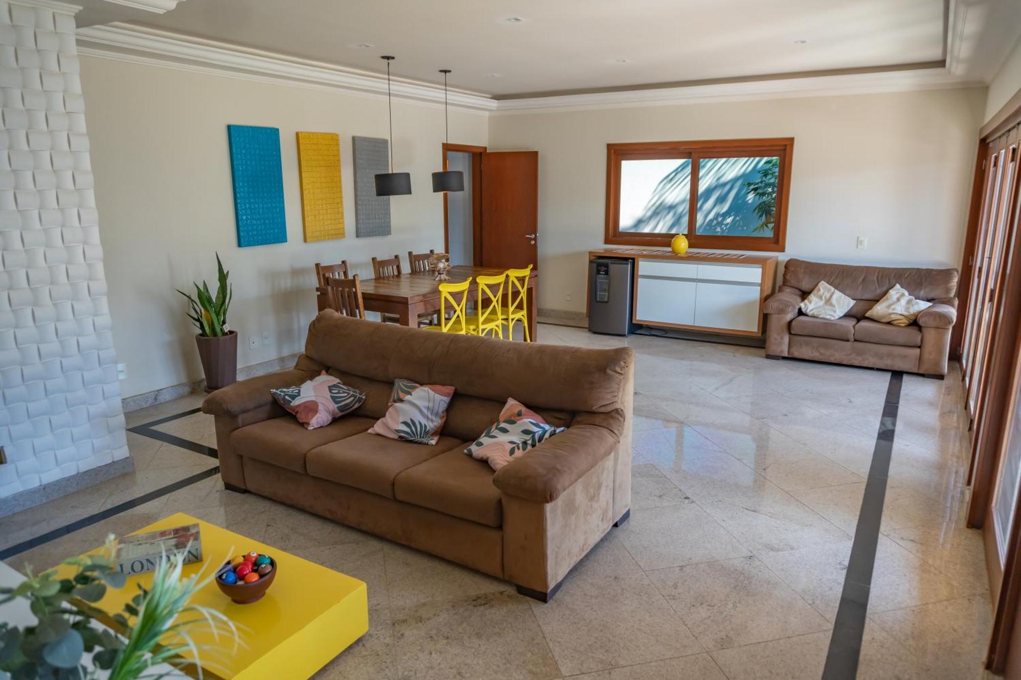 Linda Casa Com Piscina Em Interlagos Vila Velha Es Villa Kültér fotó