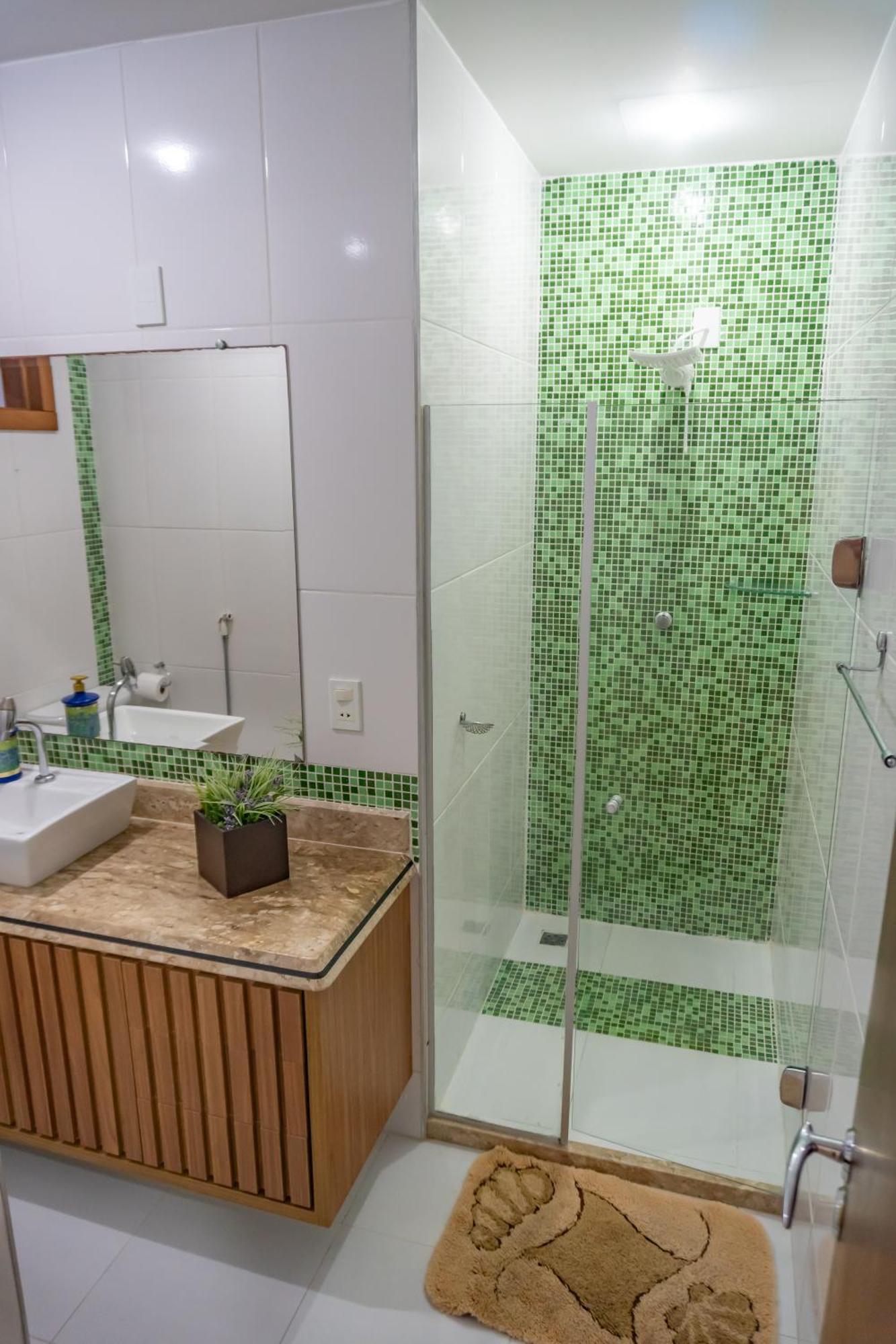 Linda Casa Com Piscina Em Interlagos Vila Velha Es Villa Kültér fotó
